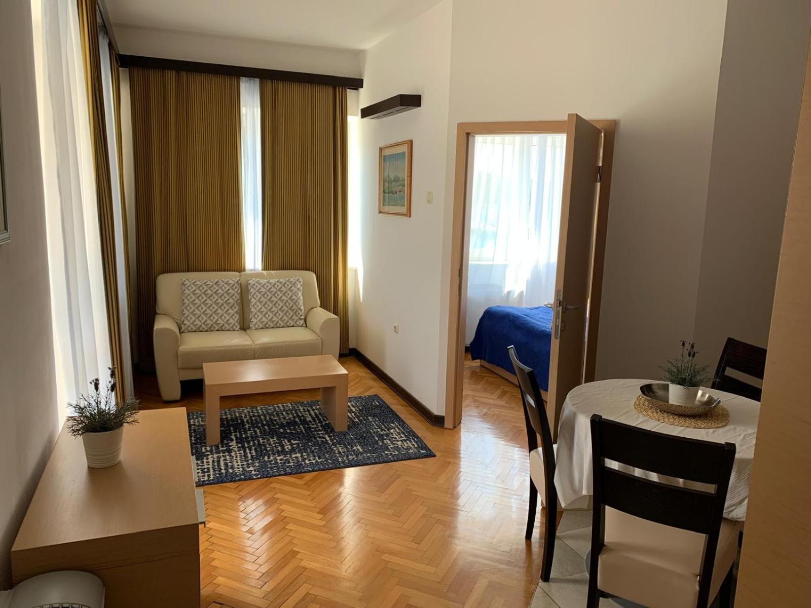 Apartment Aci Marina Cres Εξωτερικό φωτογραφία