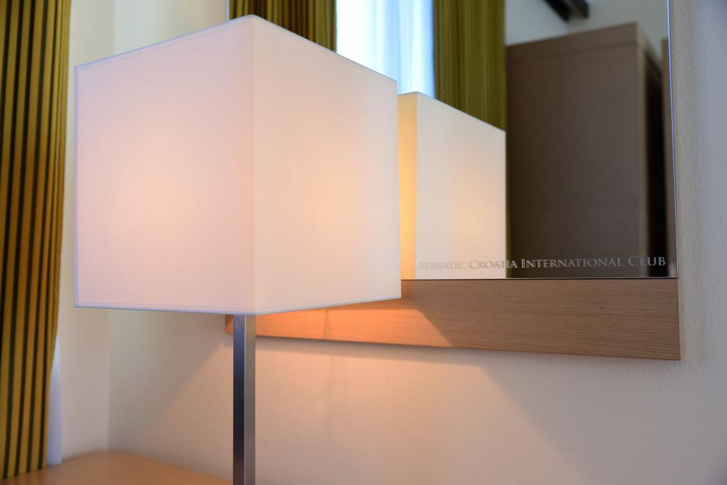 Apartment Aci Marina Cres Εξωτερικό φωτογραφία