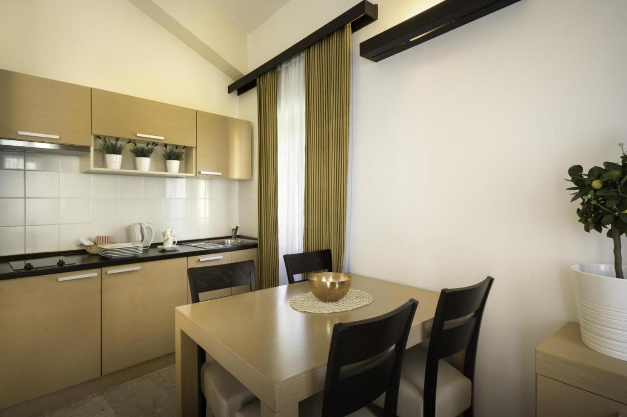 Apartment Aci Marina Cres Εξωτερικό φωτογραφία