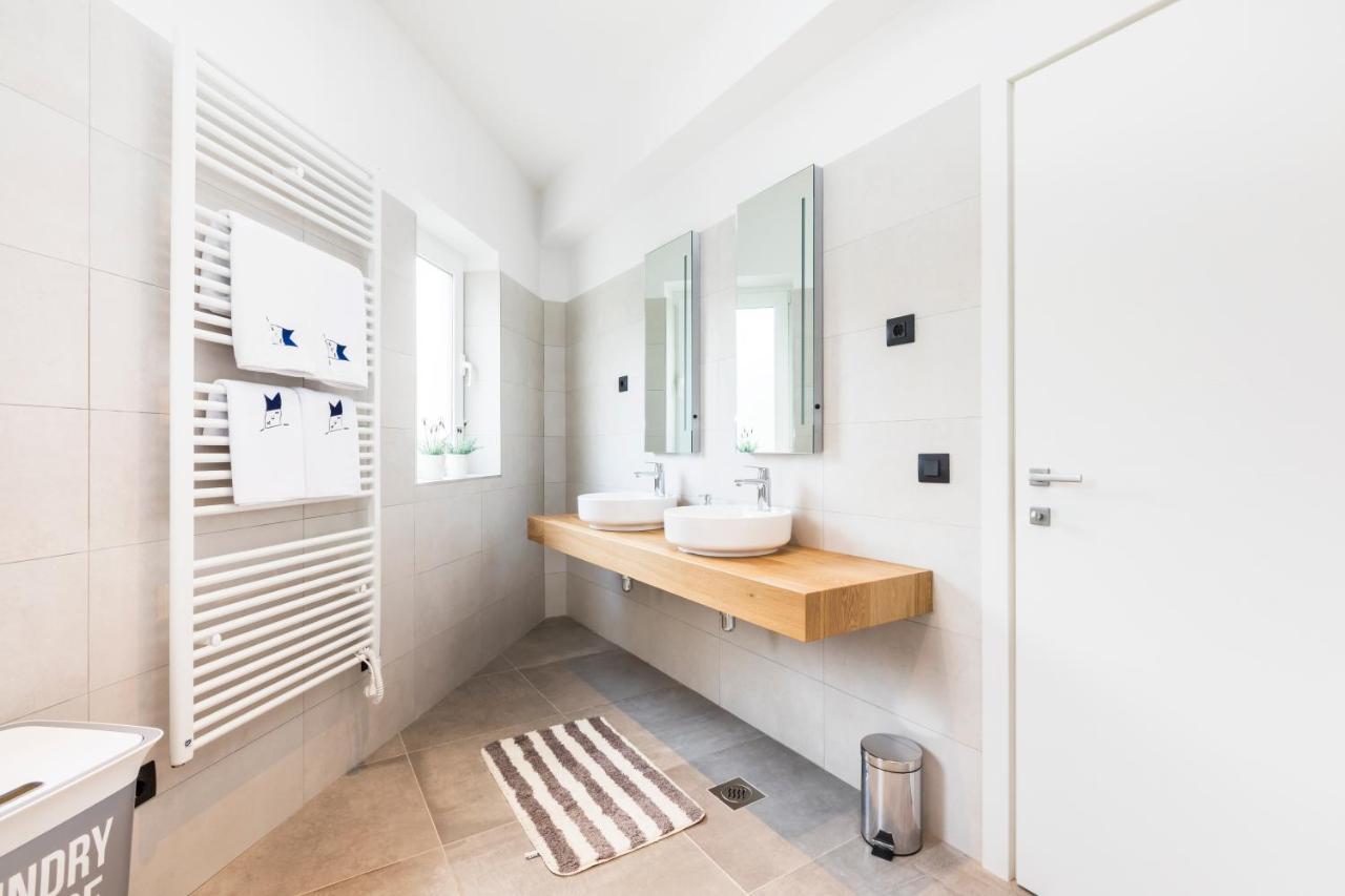 Apartment Aci Marina Cres Εξωτερικό φωτογραφία